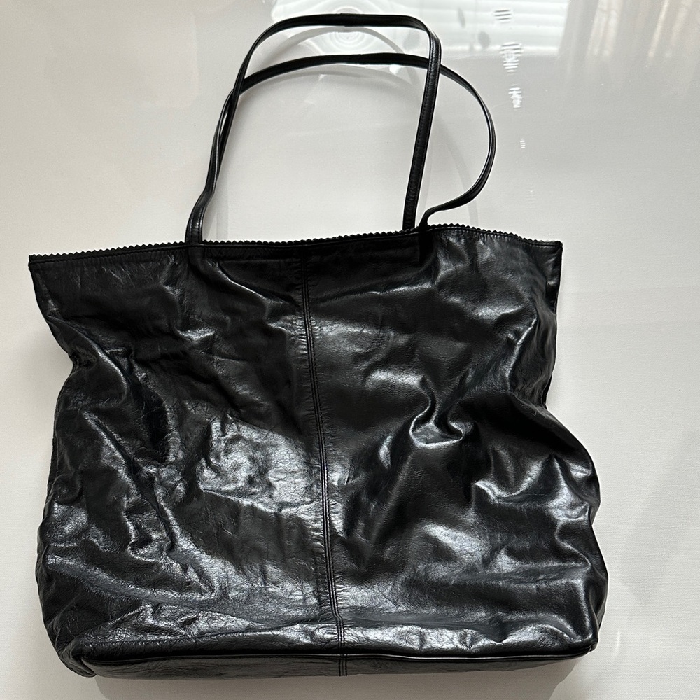 Sleek Black Leather Tote Bag